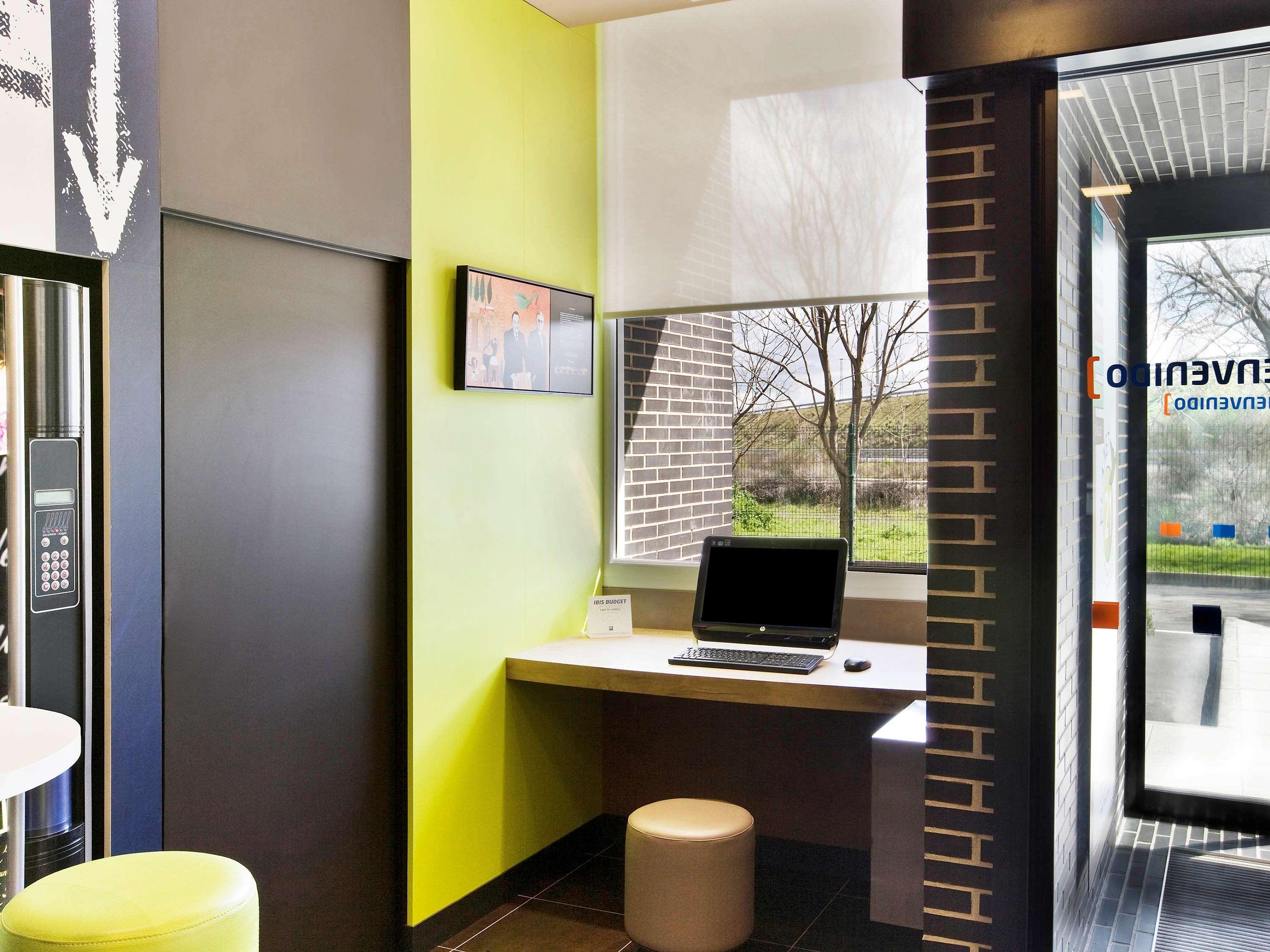 Ibis Budget Madrid 헤타페 외부 사진